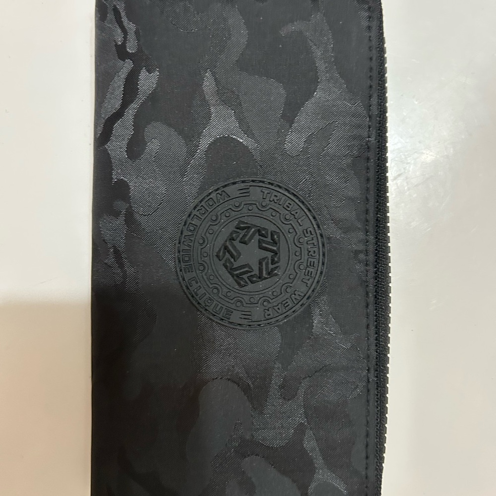 Black Camouflage Zip Wallet